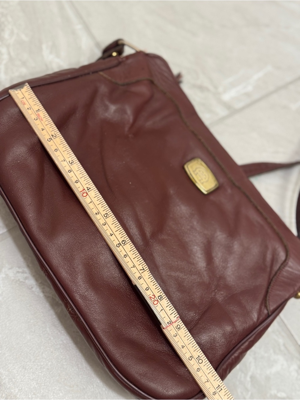 Etienne Aigner Vintage Oxblood Burgundy Shoulder Bag - Picture 11 of 12